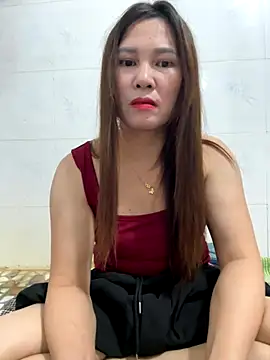 Moan Mary online show from October 9, 3:21 pm