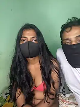 renu 143 online show from November 5, 6:30 pm