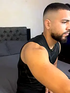 vincentjaxon online show from September 30, 11:37 am