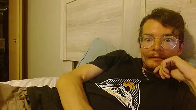 Hungboxer69 online show from September 12, 1:49 am