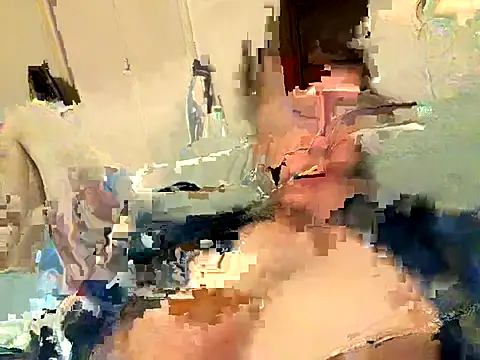 Hungboxer69 online show from October 5, 12:36 pm