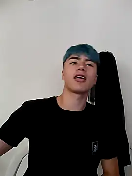 Snapshot of AlexanderCollman chatting on October 8, 6:38 pm AlexanderCollman online show from October 8, 6:38 pm