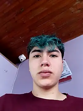 Snapshot of AlexanderCollman chatting on October 25, 1:18 pm AlexanderCollman online show from October 25, 1:18 pm