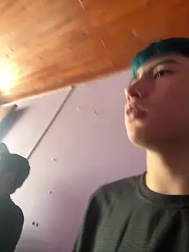 Snapshot of AlexanderCollman chatting on October 28, 4:42 pm AlexanderCollman online show from October 28, 4:42 pm