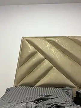 Snapshot of AlexanderCollman chatting on November 24, 8:19 pm AlexanderCollman online show from November 24, 8:19 pm