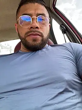 Snapshot of AntonyDAngelo25 chatting on September 10, 7:58 pm AntonyDAngelo25 online show from September 10, 7:58 pm