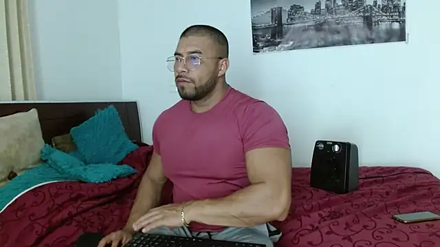 Snapshot of AntonyDAngelo25 chatting on September 22, 1:18 am AntonyDAngelo25 online show from September 22, 1:18 am