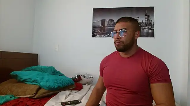 Snapshot of AntonyDAngelo25 chatting on October 16, 5:03 pm AntonyDAngelo25 online show from October 16, 5:03 pm