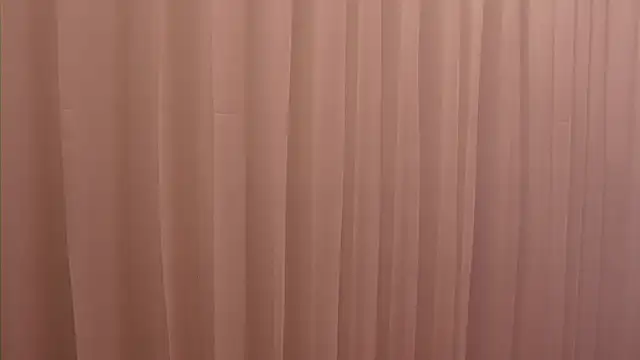 Snapshot of Ariaa_Isabell chatting on September 25, 6:11 pm Ariaa Isabell online show from September 25, 6:11 pm