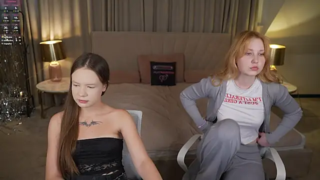 Snapshot of Claire_Dreams chatting on October 14, 2:29 pm Claire Dreams online show from October 14, 2:29 pm