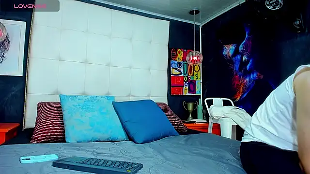 Snapshot of Matteo12_ chatting on September 14, 4:22 am Matteo12 online show from September 14, 4:22 am