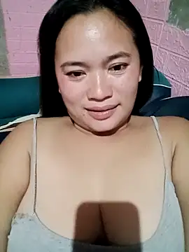 Snapshot of charmer28 chatting on September 27, 10:53 am charmer28 online show from September 27, 10:53 am