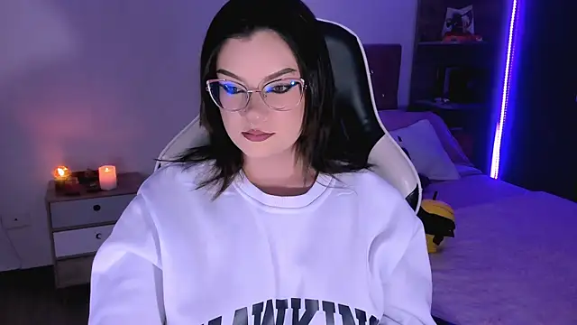 OphelianaRose33 online show from September 9, 10:53 pm