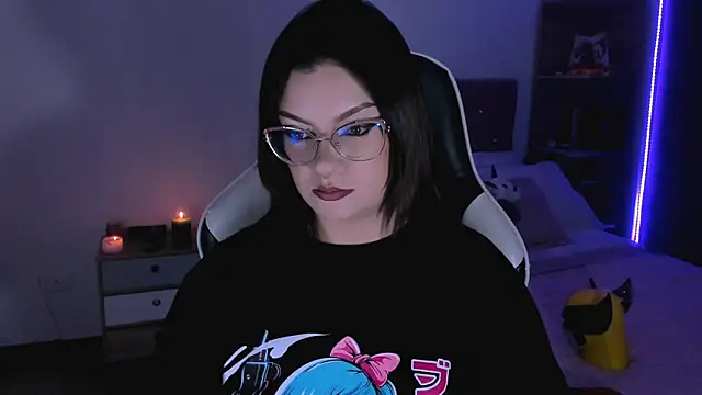 OphelianaRose33 online show from September 20, 9:49 pm