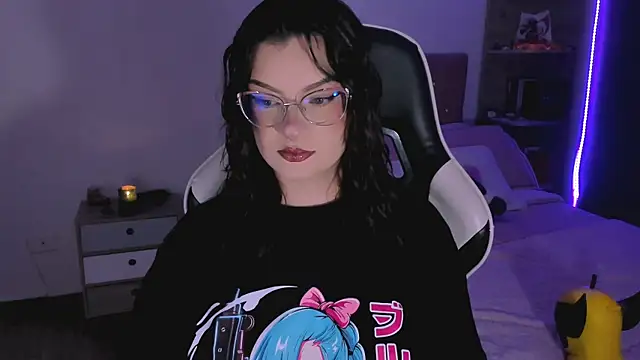 OphelianaRose33 online show from September 27, 10:04 pm