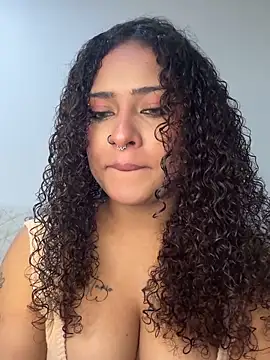 Snapshot of Kass_1 chatting on November 12, 2:45 am Kass 1 online show from November 12, 2:45 am