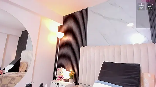 Samantha Claus online show from September 9, 4:01 am