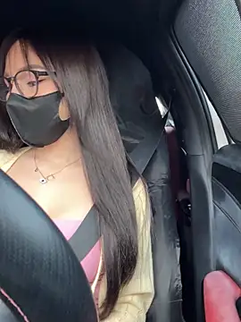 Linh 2004 online show from September 17, 7:43 am