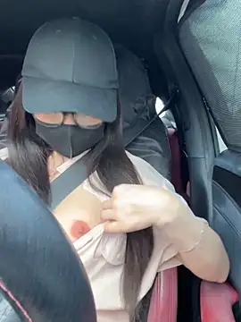 Linh 2004 online show from September 18, 4:58 am