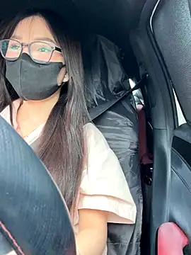 Linh 2004 online show from September 25, 6:06 am