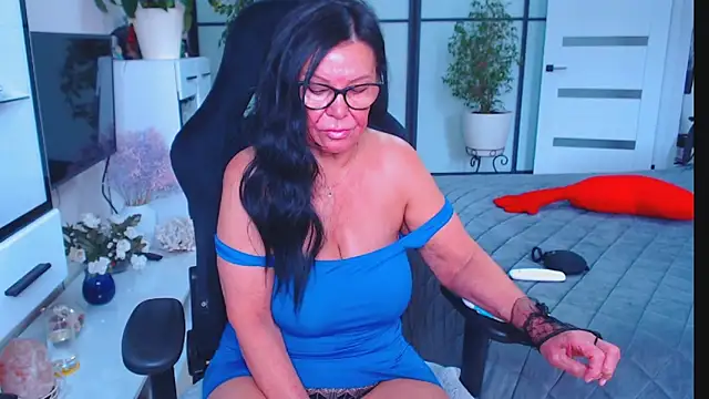 Snapshot of Anna_Blare chatting on September 16, 9:32 am Anna Blare online show from September 16, 9:32 am