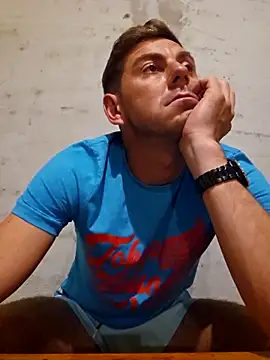 Alex-andru88 online show from October 19, 8:20 pm