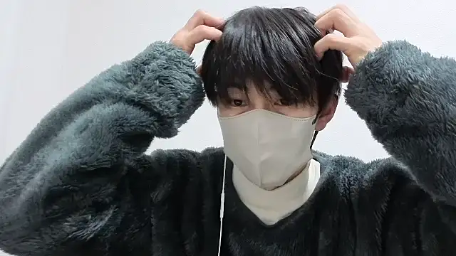 Snapshot of otouhu76 chatting on December 16, 1:49 pm otouhu76 online show from December 16, 1:49 pm