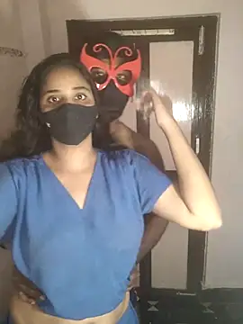 Snapshot of 00USER chatting on November 23, 6:41 pm 00USER online show from November 23, 6:41 pm