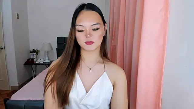 Snapshot of ameliamaureen chatting on September 13, 5:24 pm ameliamaureen online show from September 13, 5:24 pm