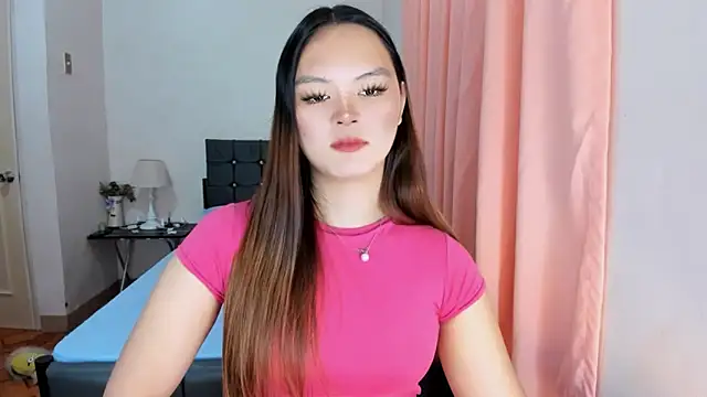 Snapshot of ameliamaureen chatting on December 14, 4:18 am ameliamaureen online show from December 14, 4:18 am