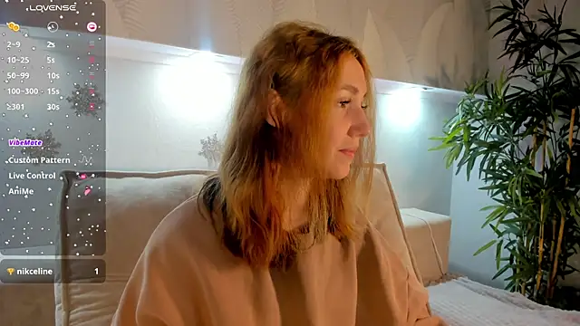 Luna G0ld online show from November 30, 11:53 pm