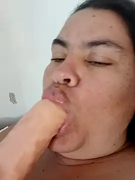 yaneth  online show from September 10, 3:12 pm