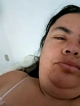 yaneth  online show from September 11, 10:48 am