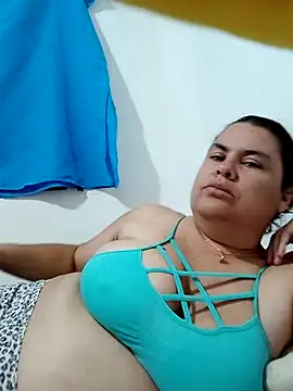 yaneth  online show from October 17, 1:09 am