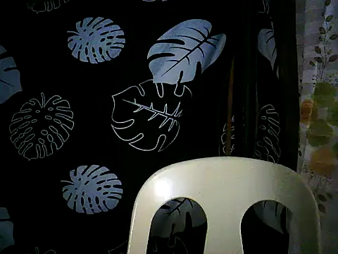 yuana25 online show from September 30, 6:07 am