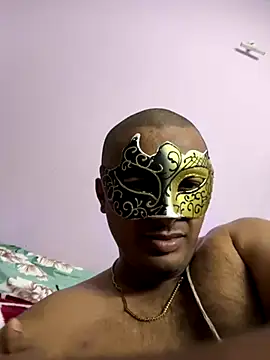 Snapshot of VVcouple chatting on November 22, 6:29 pm VVcouple online show from November 22, 6:29 pm