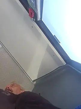 Snapshot of Fonse1860 chatting on September 19, 8:27 am Fonse1860 online show from September 19, 8:27 am