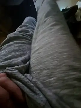 Snapshot of Fonse1860 chatting on December 4, 8:12 am Fonse1860 online show from December 4, 8:12 am