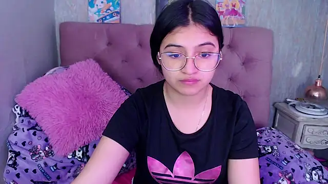 laurenelove online show from October 5, 3:27 am