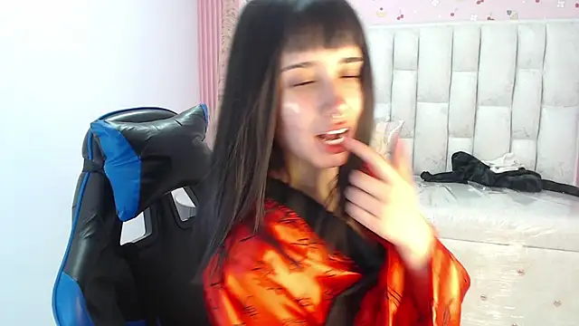 Snapshot of allyssa_bellini_s chatting on September 21, 3:30 am allyssa bellini s online show from September 21, 3:30 am