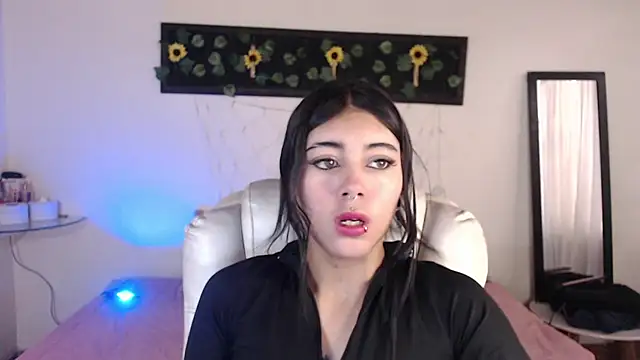 gabriella live online show from September 15, 1:22 pm