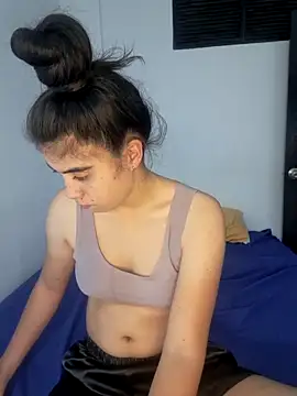 Snapshot of Arieeel_09 chatting on October 8, 11:02 pm Arieeel 09 online show from October 8, 11:02 pm