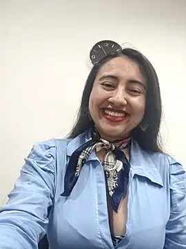 AMATISTA  16 online show from October 21, 12:39 pm