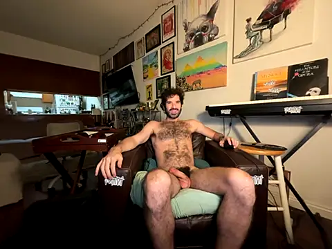 Pupscritch online show from October 28, 3:54 am