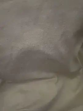 modelnishu online show from September 14, 6:40 pm