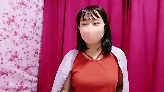 Snapshot of RenaFcup chatting on November 6, 12:22 am RenaFcup online show from November 6, 12:22 am