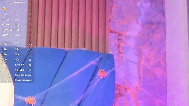 Snapshot of angel__red_ chatting on October 13, 4:12 am angel red online show from October 13, 4:12 am