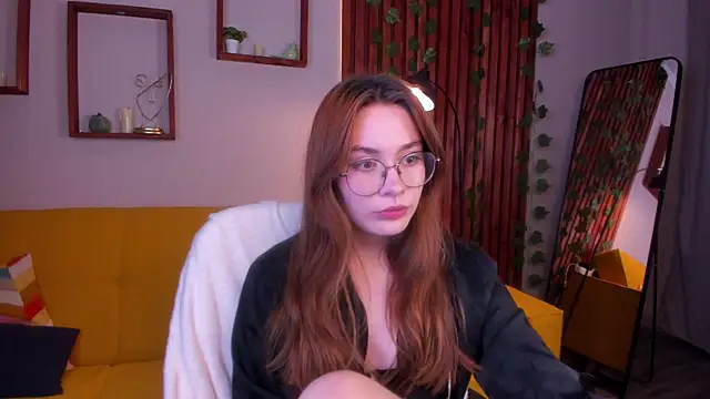 LanaAirlie online show from September 10, 4:23 am