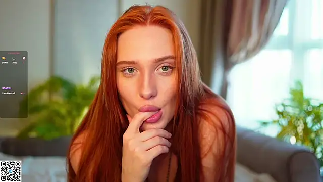 Snapshot of KissOfFlame chatting on December 14, 7:58 am KissOfFlame online show from December 14, 7:58 am