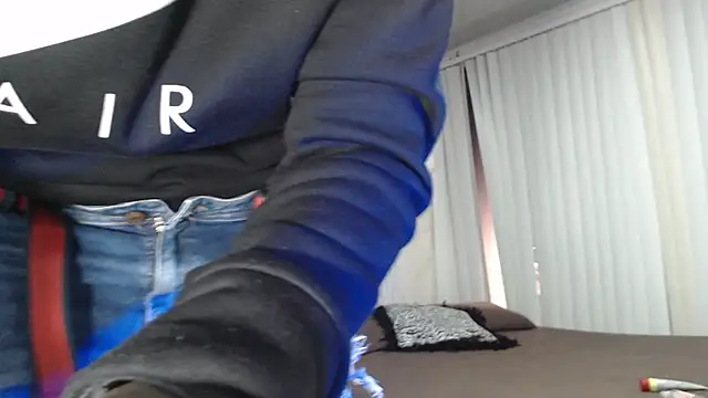 Snapshot of Morganandmegan chatting on November 4, 11:31 am Morganandmegan online show from November 4, 11:31 am